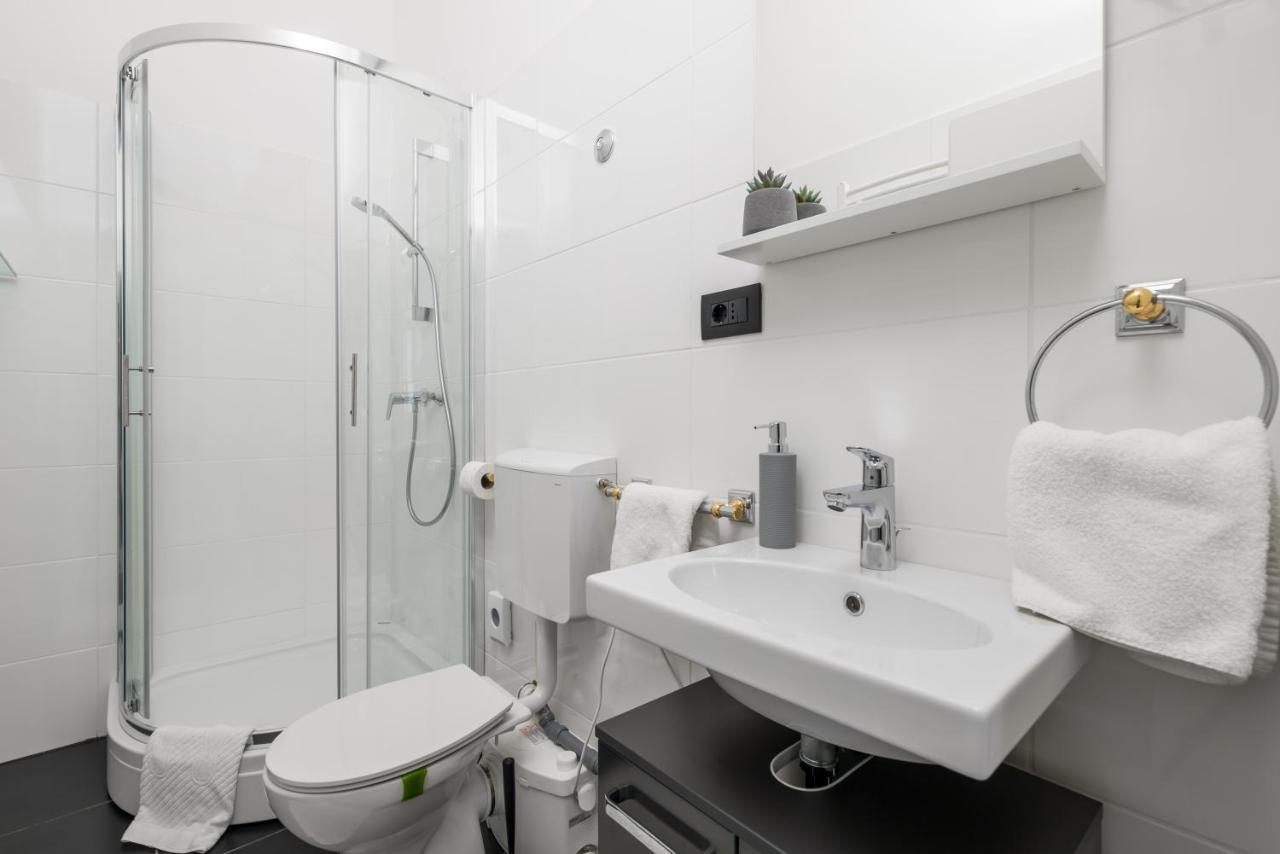 Continentale Apartment Rijeka Bagian luar foto