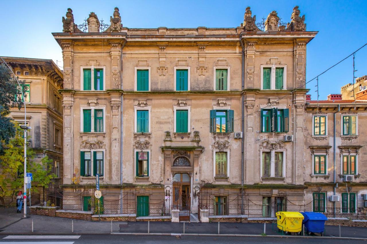 Continentale Apartment Rijeka Bagian luar foto