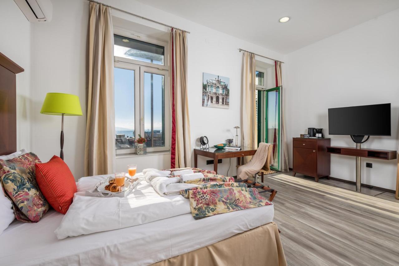 Continentale Apartment Rijeka Bagian luar foto