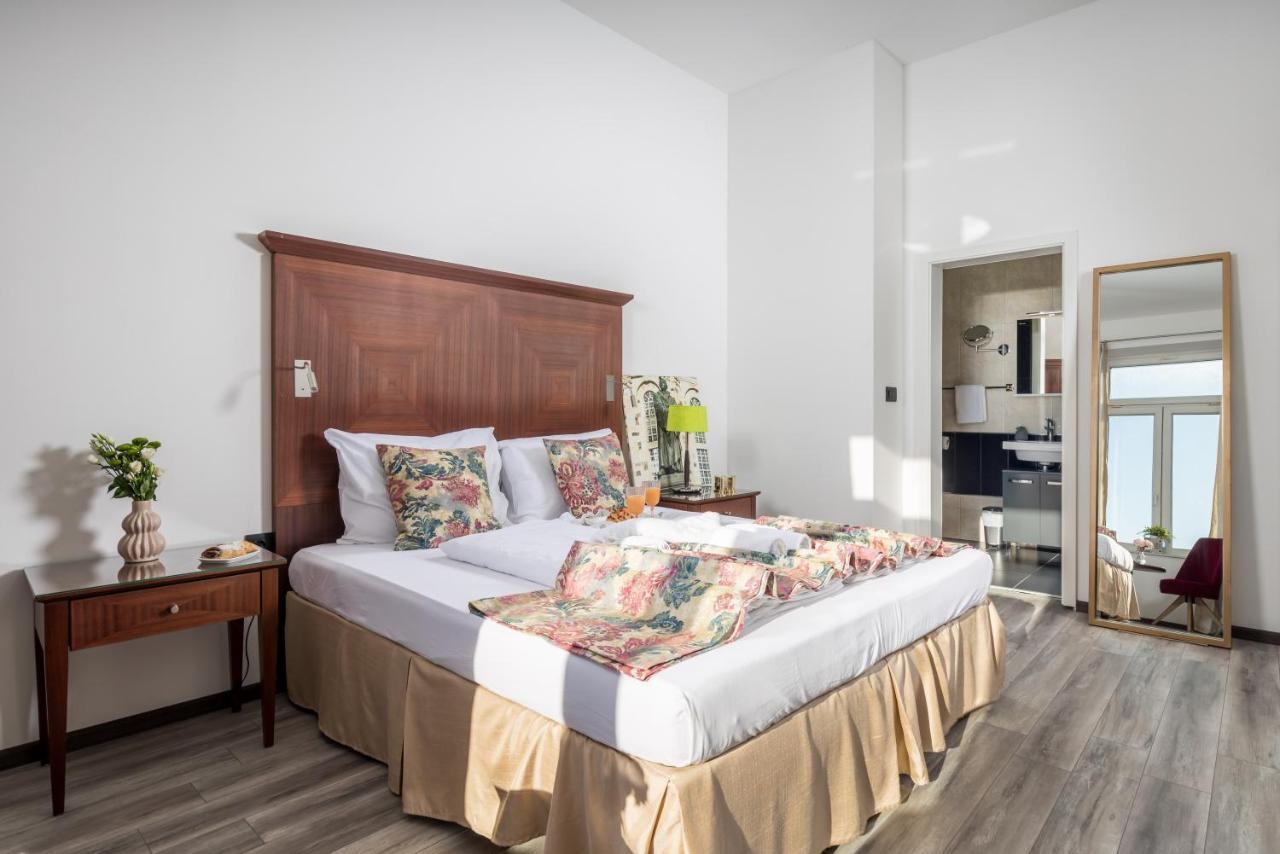 Continentale Apartment Rijeka Bagian luar foto